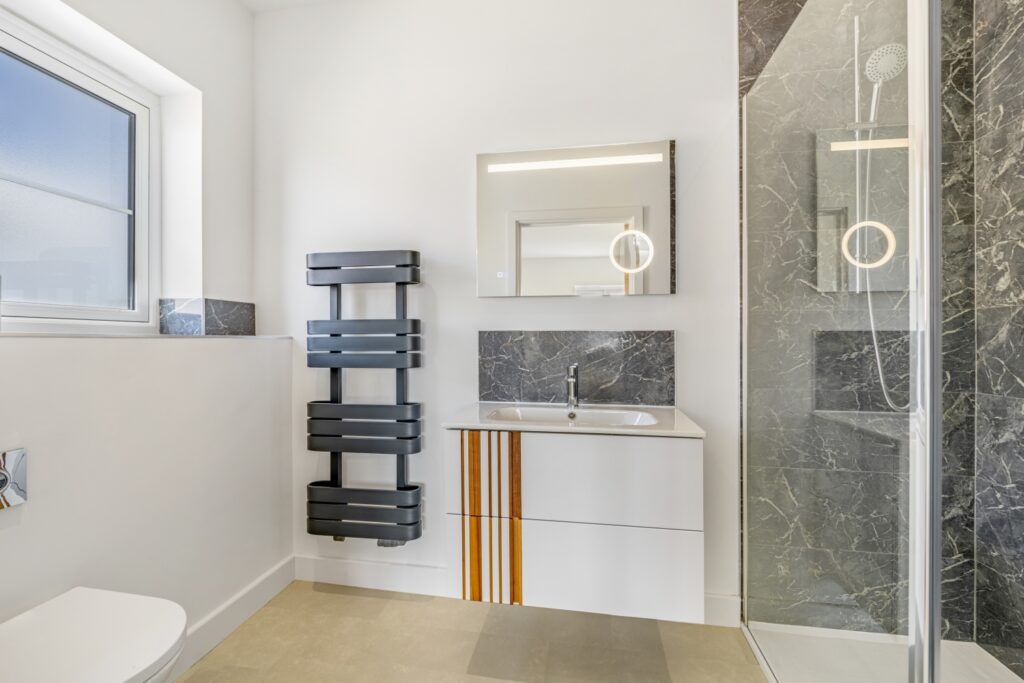 14324119-827d-4f11-b7b6-cc81ce66f291-Lrg_Plot 8, Seagate Farm-12